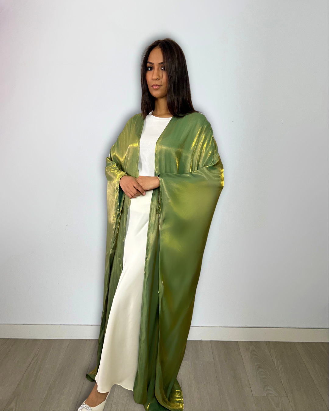 Kimono long satiné vert scintillant