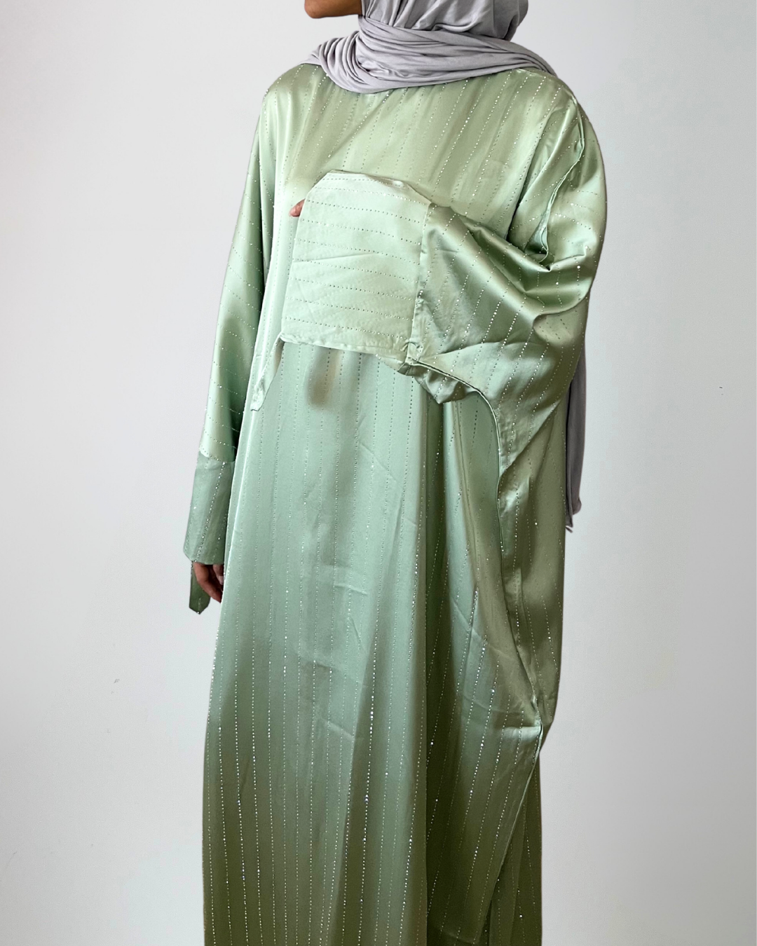 Abaya satinée à rayures argentées - vert d'eau