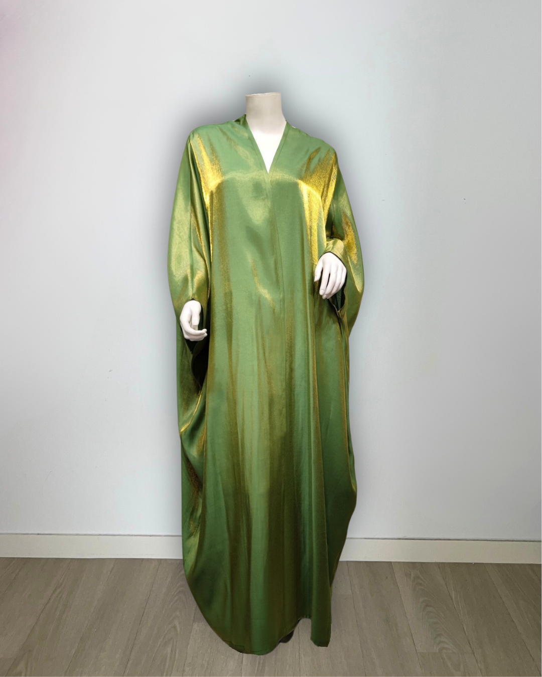 Kimono long satiné vert scintillant